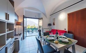 Bello Posto 1-Bedroom Apartment